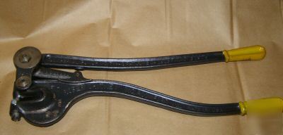Roper & whitney # 7 1/2 hand punch medium duty