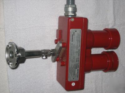 Det-tronics unitized uv/ir flame detector, U7652 B1001