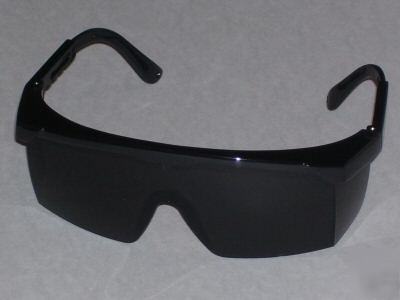 Retrierver safety glasses gray/smoke lens -black frame 