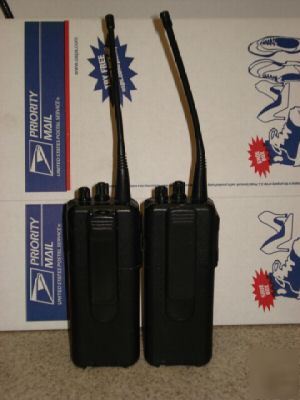 2 motorola radius SP50 uhf 10 ch racing police radios 