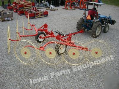 Enorossi 10 wheel hay rake with center kicker wheel