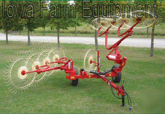 Enorossi 10 wheel hay rake with center kicker wheel