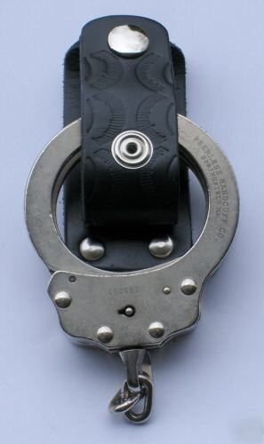 Fbipal e-z grab handcuff strap model S1 (bw)