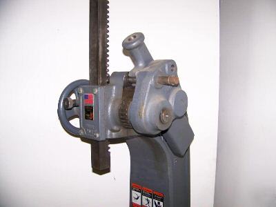 Dake compound lever arbor press, 6 ton , 2-1/2 w base
