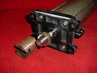 Smc cda pneumatic/air cylinder/actuator,100MM x 450MM 